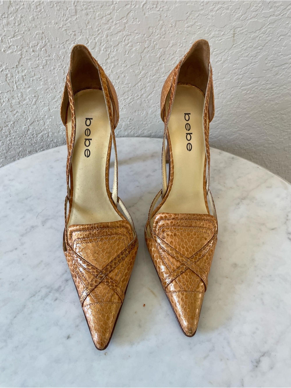 Y2K Snake Skin Golden Leather Pointy Toe Heels Size 7 by Bebe - Picture 4 of 11